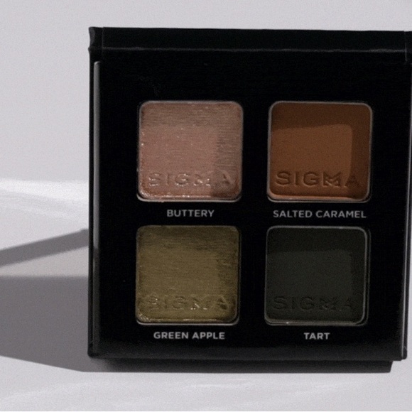 Sigma Beauty Caramel Apple Eyeshadow Palette - Picture 3 of 5